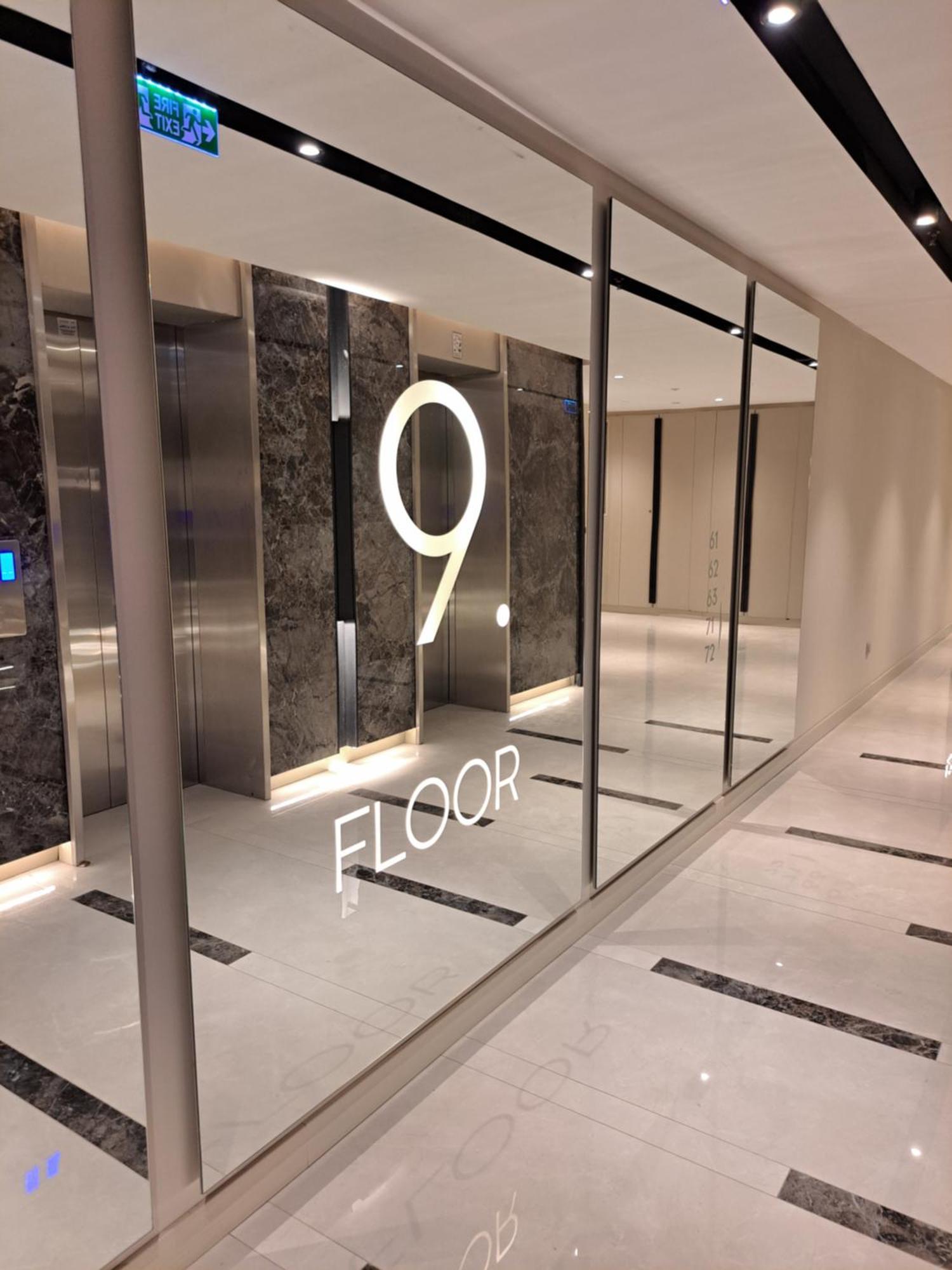 Anika Luxury Apartment At Diamond Center Скопье Экстерьер фото