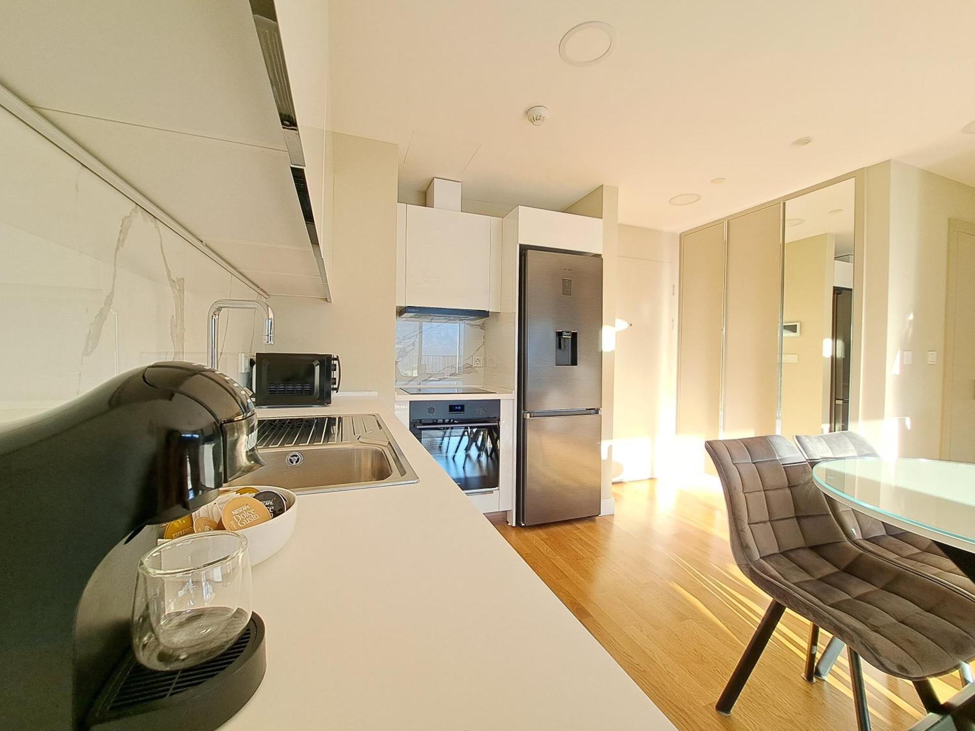 Anika Luxury Apartment At Diamond Center Скопье Экстерьер фото