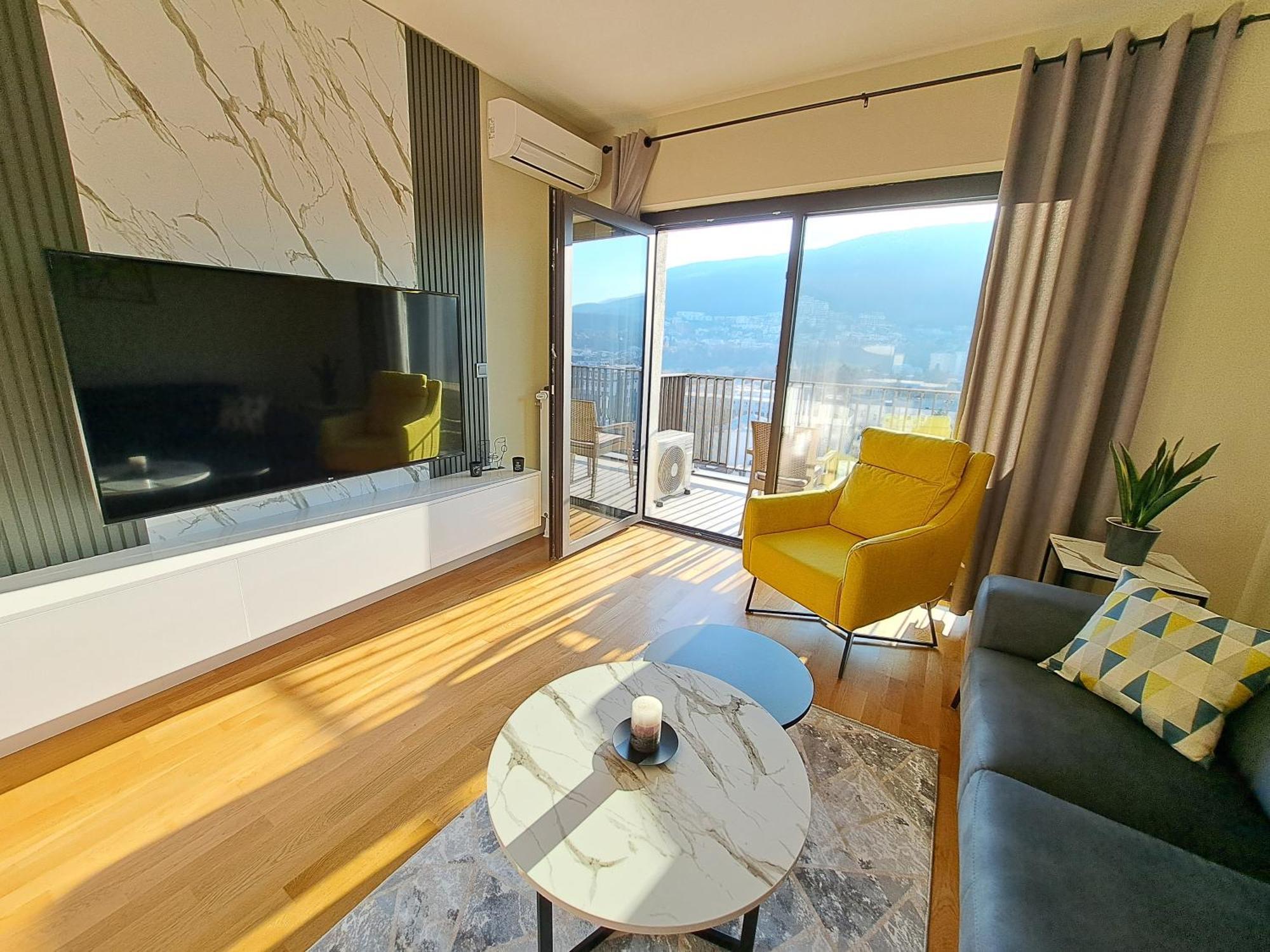 Anika Luxury Apartment At Diamond Center Скопье Экстерьер фото